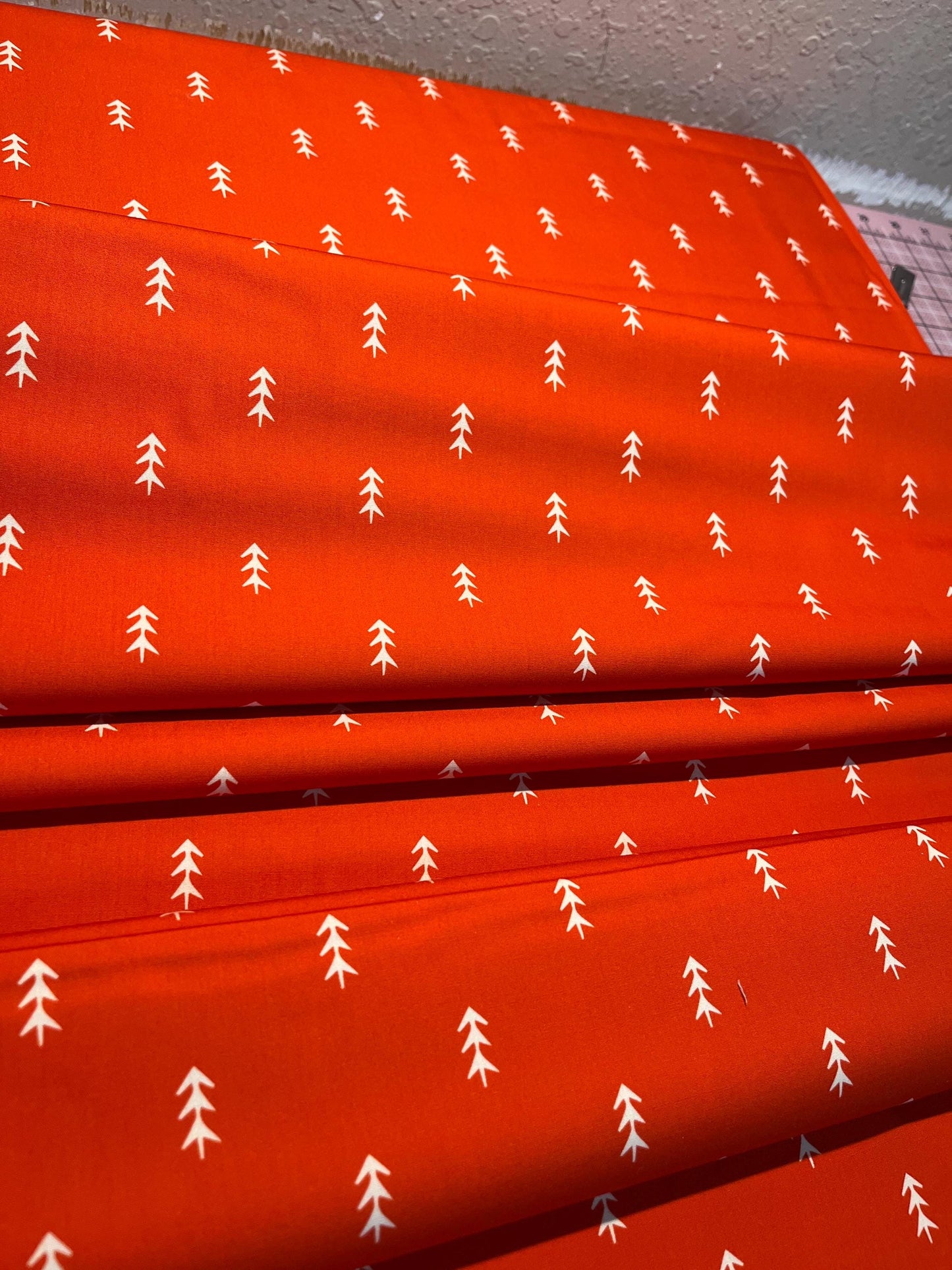 Art Gallery Fabrics-cozy and magical-Simple Defoliage Spice-red fabric, sewing and quilting